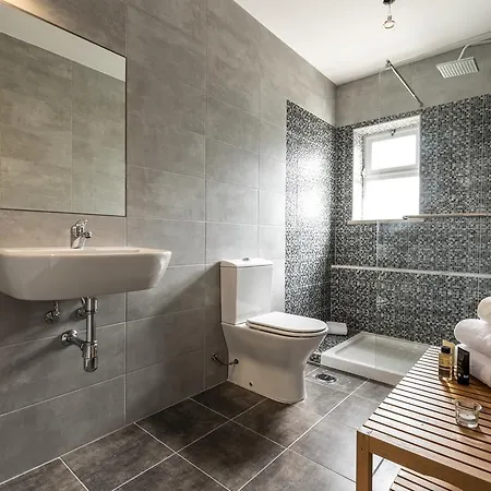 Village 3* Lagos