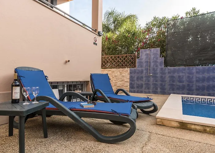 Village 게스트하우스 라고스