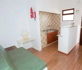 Πανσιόν Village