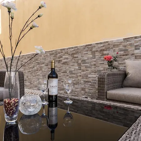 Village Гостевой дом 4*